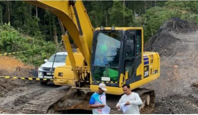 Satu pelaku koridor di km 31 dan 1 unit alat beratnya berhasil diamankan patroli PT Berau coal dan Resmob Berau
