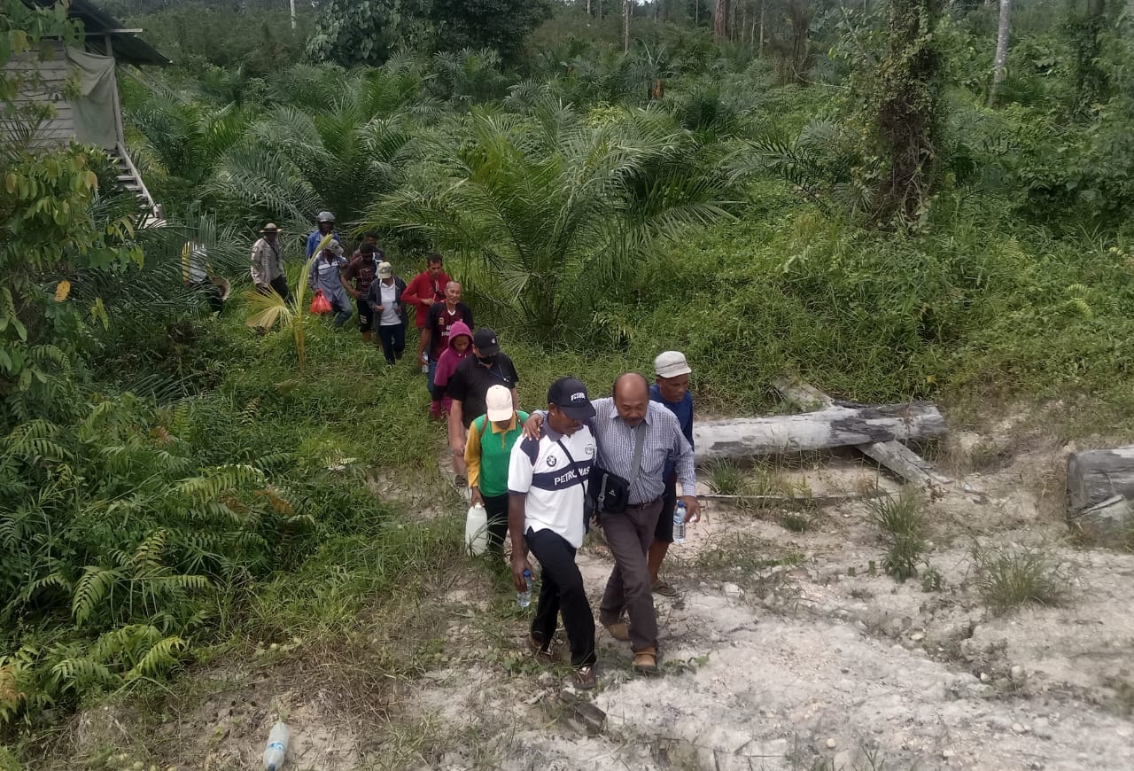 Petani Kebun Sawit Kampung Pandang Sari, Terpaksa Behadapan dengan Hukum, Akibat Mengarap Lahan Sawitnya Sendiri Selama Kurang Lebih 10 Tahun dan SDH Menghasilkan Untuk Membiayai Nafkah Hidup