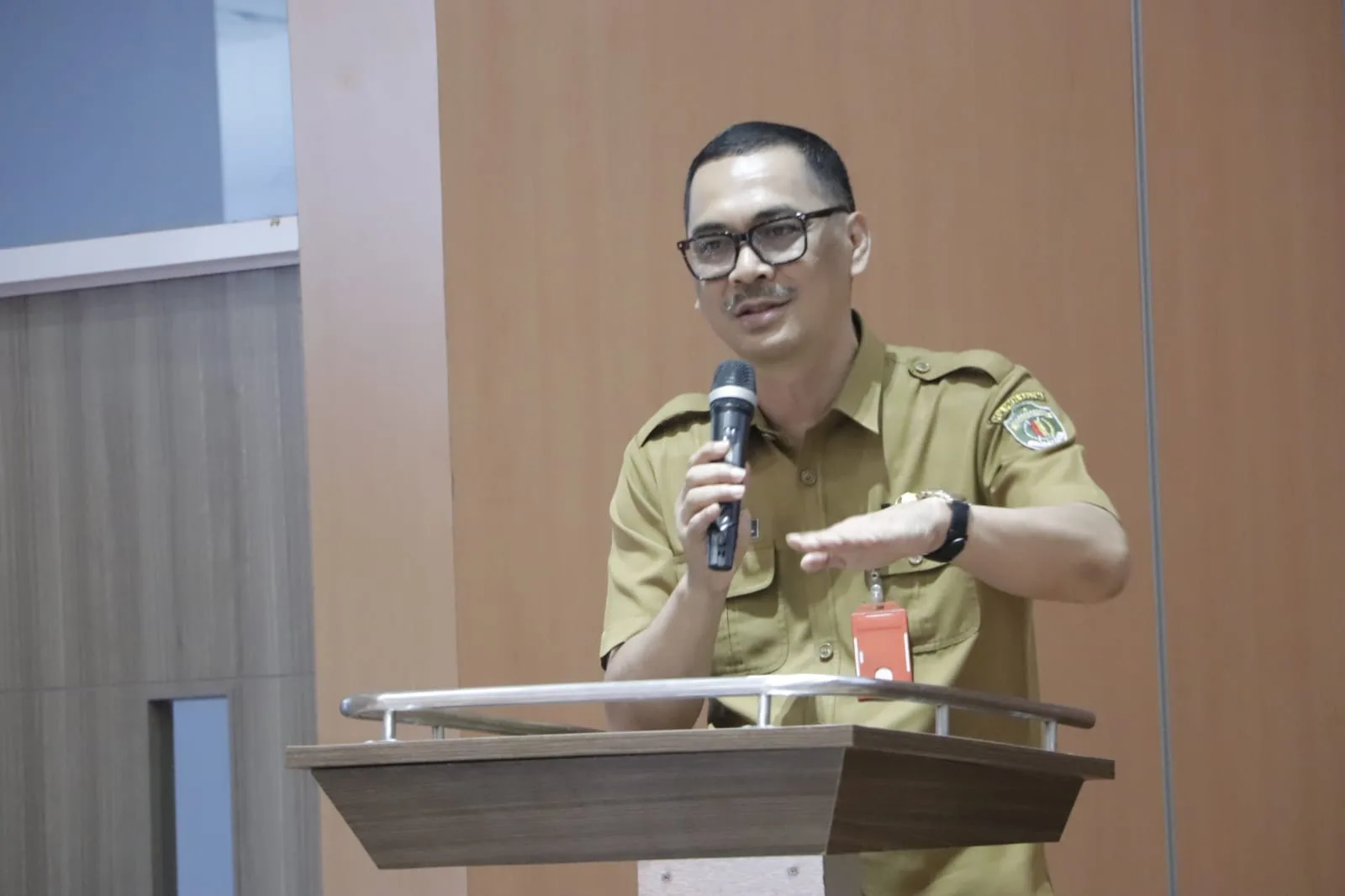 Pemerintah Provinsi Kalimantan Timur (Pemprov Kaltim) segera menerbitkan Peraturan Gubernur (Pergub) tentang pengelolaan media.